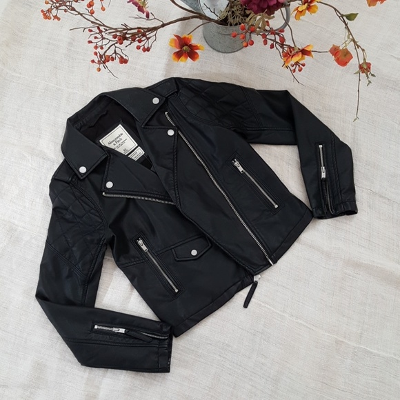 NWT A&F Faux Leather Biker Jacket - Picture 4 of 8